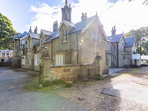 Nean Manor - Filming Locations Locations Direct -106