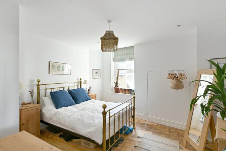 Cliff Flat - Filming Locations Locations Direct -10