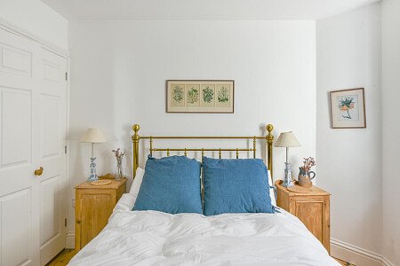 Cliff Flat - Filming Locations Locations Direct -11