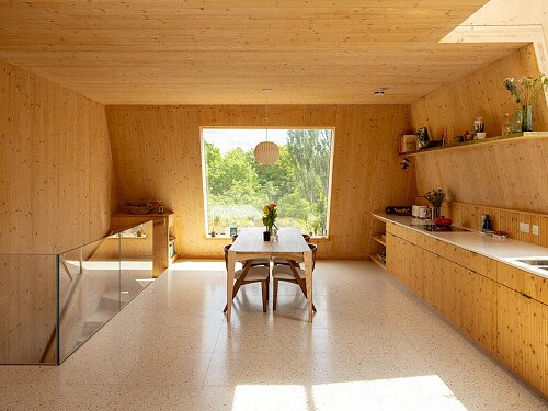 Wooden Flat - Filming Locations Locations Direct -01