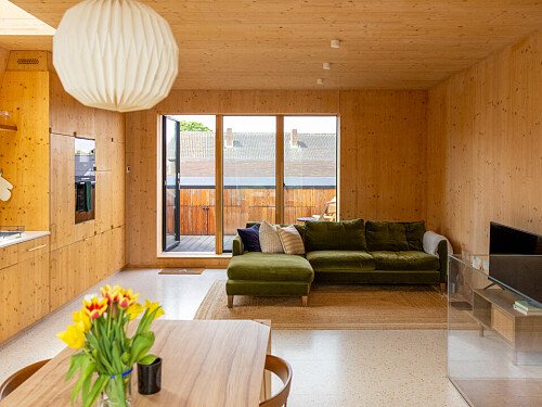 Wooden Flat - Filming Locations Locations Direct -04