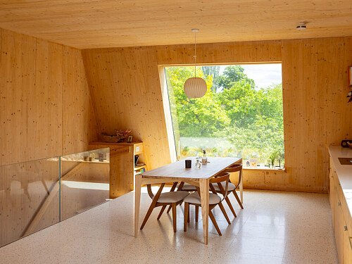 Wooden Flat - Filming Locations Locations Direct -03