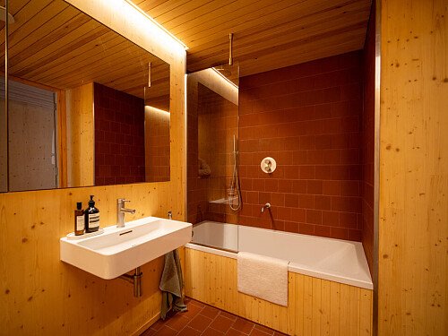 Wooden Flat - Filming Locations Locations Direct -15