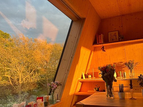 Wooden Flat - Filming Locations Locations Direct -20