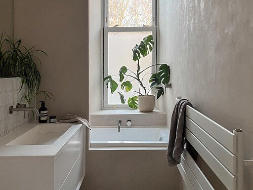 Ninians `Hause - Filming Locations Locations Direct -13