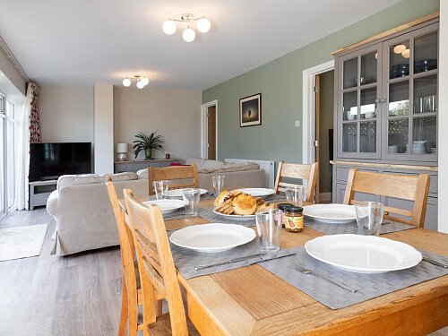 Tunbridge House  - Filming Locations Locations Direct -095