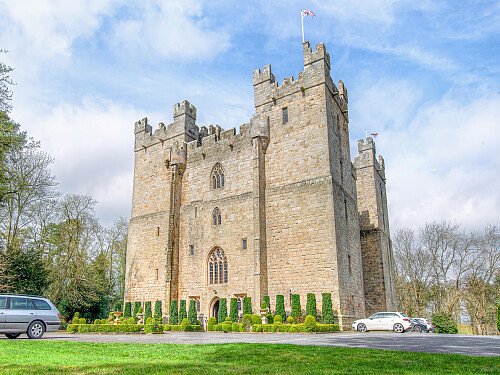 L Castle   - Filming Locations Locations Direct -08