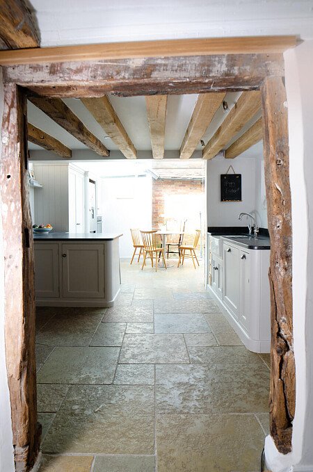 Farm Cotage   - Filming Locations Locations Direct -20