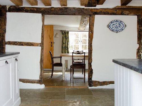 Farm Cotage   - Filming Locations Locations Direct -25