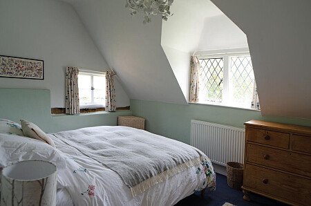 Farm Cotage   - Filming Locations Locations Direct -32