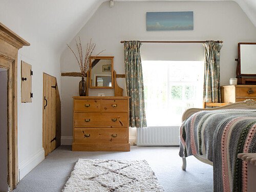 Farm Cotage   - Filming Locations Locations Direct -47