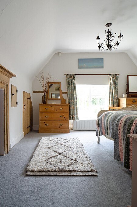 Farm Cotage   - Filming Locations Locations Direct -47