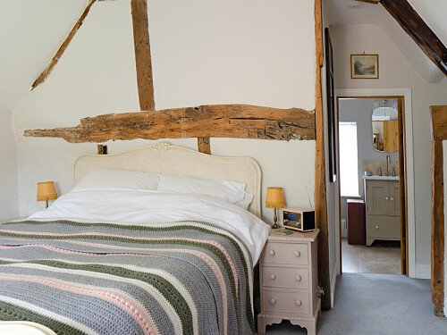 Farm Cotage   - Filming Locations Locations Direct -49