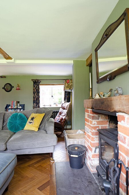 Farm Cotage   - Filming Locations Locations Direct -52