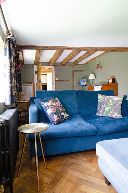 Farm Cotage   - Filming Locations Locations Direct -54