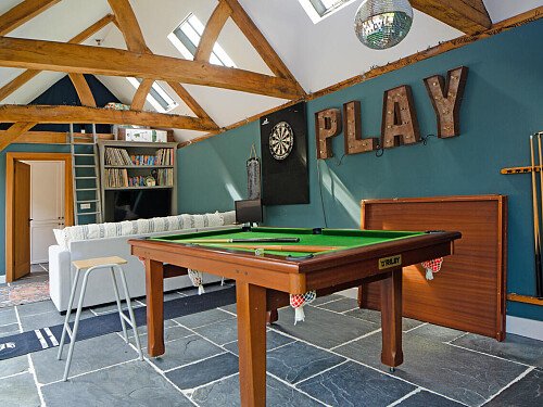 Farm Cotage   - Filming Locations Locations Direct -65