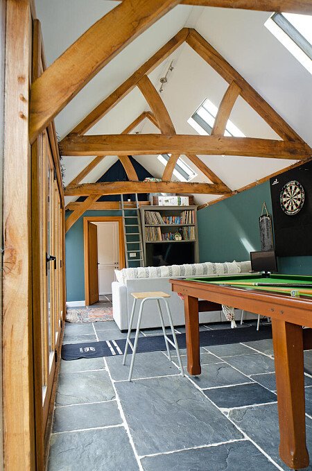 Farm Cotage   - Filming Locations Locations Direct -66