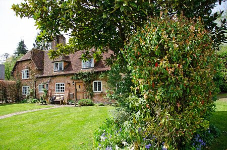 Farm Cotage   - Filming Locations Locations Direct -69