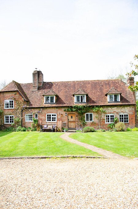 Farm Cotage   - Filming Locations Locations Direct -73