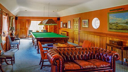 Pink House - Filming Locations Locations Direct -07