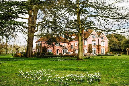 Pink House - Filming Locations Locations Direct -14