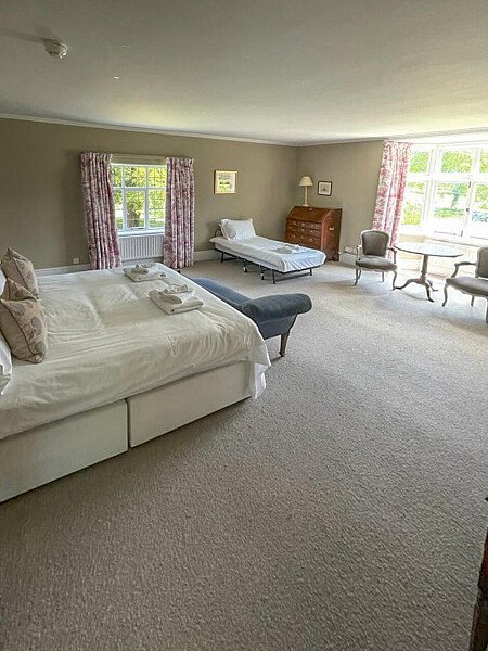 Pink House - Filming Locations Locations Direct -24