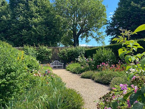 Pink House - Filming Locations Locations Direct -33