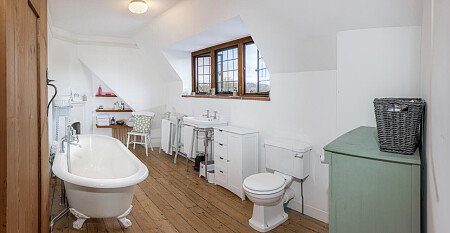 Northstone  - Filming Locations Locations Direct -25