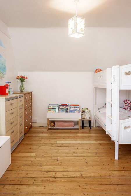 Northstone  - Filming Locations Locations Direct -42