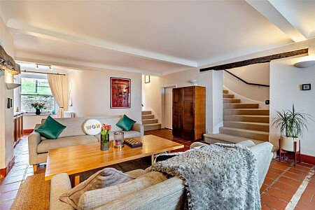 Onn House - Filming Locations Locations Direct -03