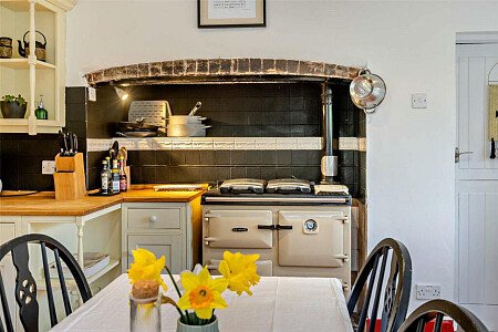 Onn House - Filming Locations Locations Direct -07