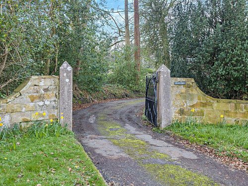 Onn House - Filming Locations Locations Direct -24