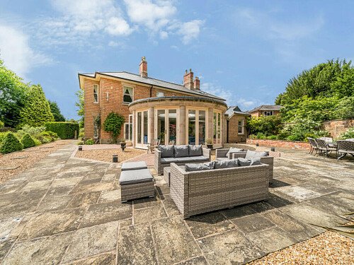 Piano House - Filming Locations Locations Direct -10