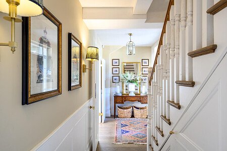 Large Windows - Filming Locations Locations Direct -04