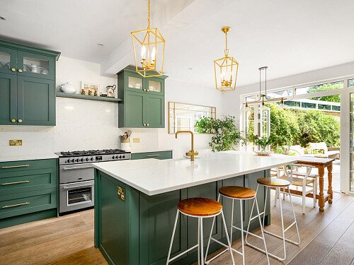 Large Windows - Filming Locations Locations Direct -03