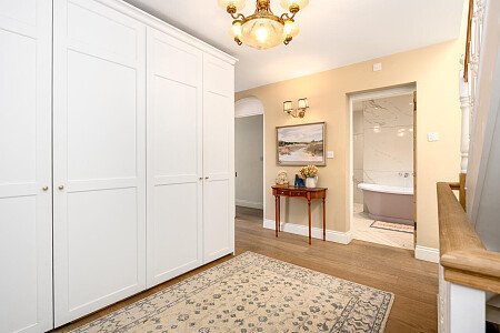 Large Windows - Filming Locations Locations Direct -19