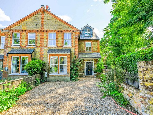 Large Windows - Filming Locations Locations Direct -20