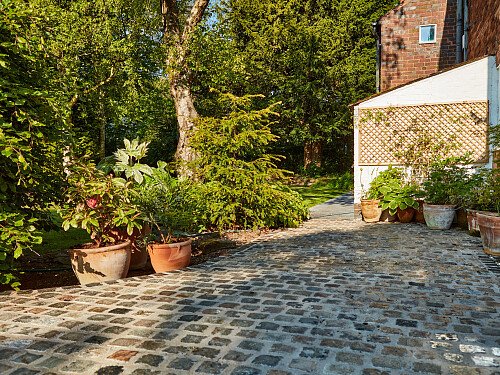 Shutt Cross House 058