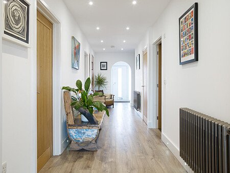 Folly House - Filming Locations Locations Direct -25