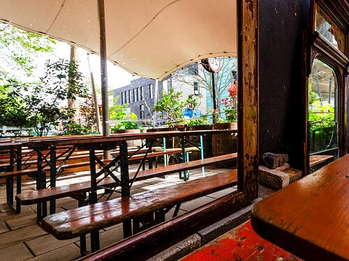 Hound Pub - Filming Locations Locations Direct -20