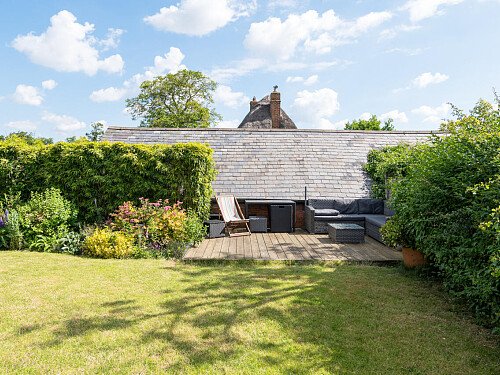 Chapel House - Filming Locations Locations Direct -26