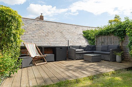 Chapel House - Filming Locations Locations Direct -27