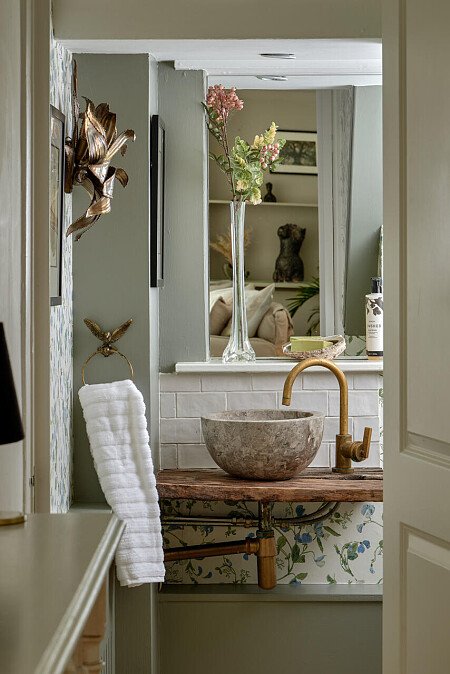 Treetop House - Filming Locations Locations Direct -15