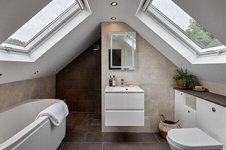 Treetop House - Filming Locations Locations Direct -42