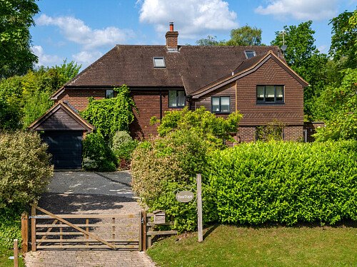 Treetop House - Filming Locations Locations Direct -45