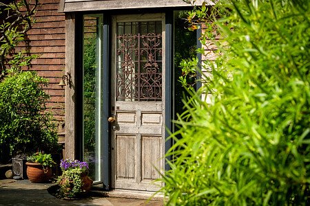 Treetop House - Filming Locations Locations Direct -47