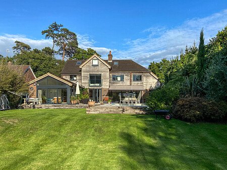 Treetop House - Filming Locations Locations Direct -74