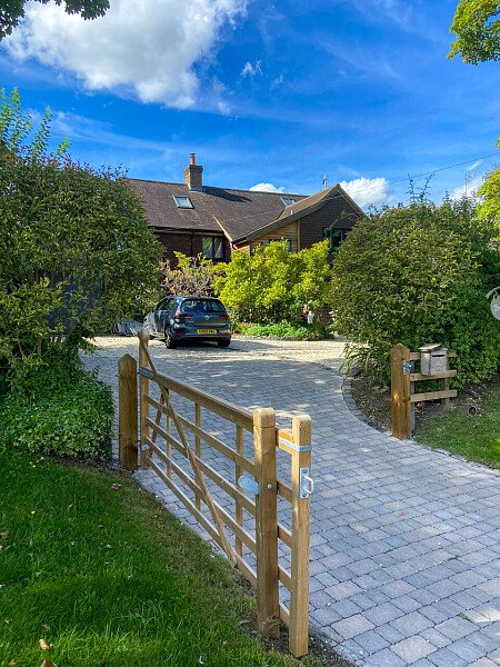 Treetop House - Filming Locations Locations Direct -76