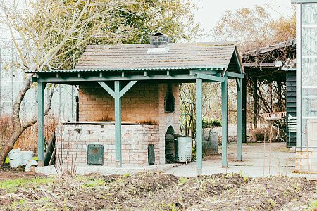 Big Greenhouse - Filming Locations Locations Direct -05