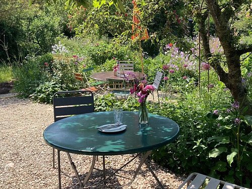 Big Greenhouse - Filming Locations Locations Direct -25